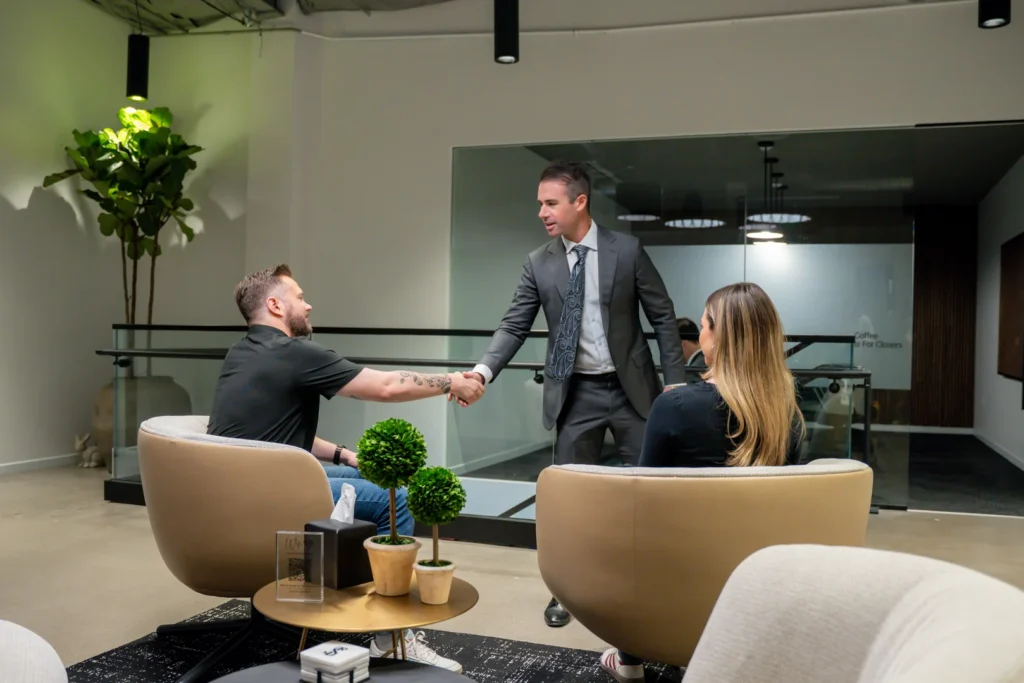 David Shapiro Greets Clients